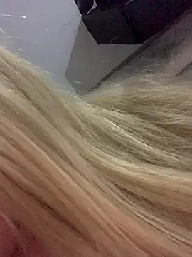 loiragoxtosinnha online show from November 6, 4:27 am