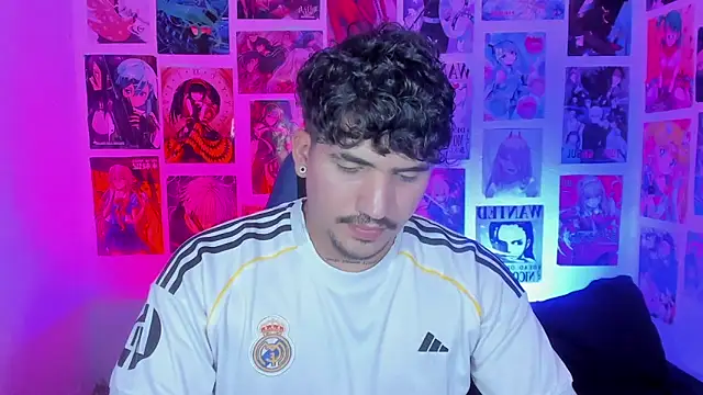 Saturn boy online show from December 15, 10:26 pm