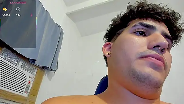 Saturn boy online show from November 6, 10:14 pm