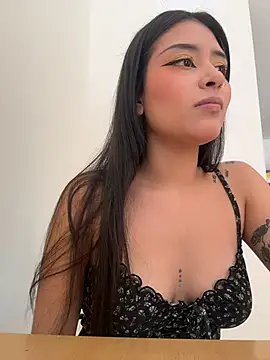 CatadeLuca online show from March 12, 2:43 pm