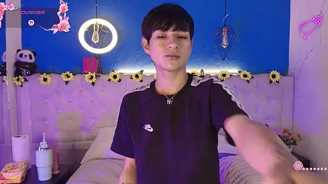 AleAurarashi online show from April 2, 7:37 am