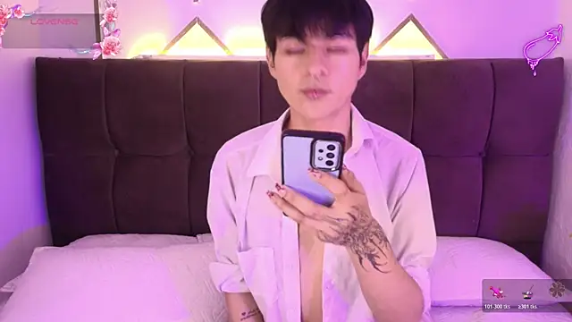 AleAurarashi online show from April 9, 4:14 am