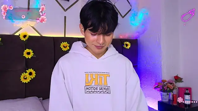 AleAurarashi online show from April 15, 4:11 pm