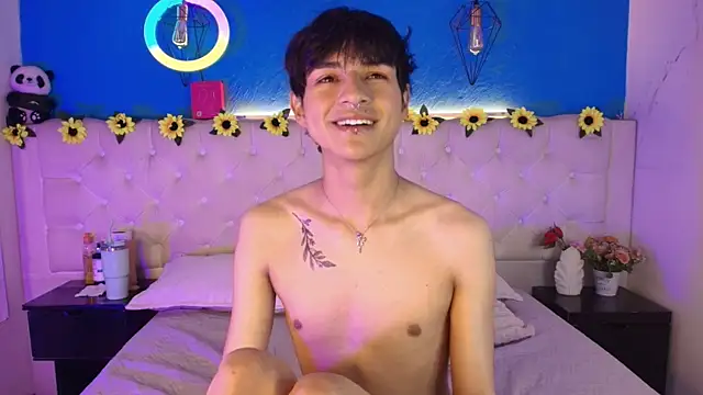 AleAurarashi online show from March 31, 3:30 am