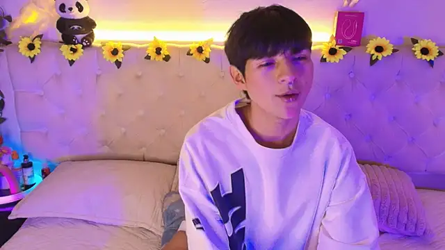 AleAurarashi online show from March 20, 5:30 am