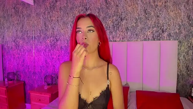 AlannaBlakes online show from September 28, 12:28 am