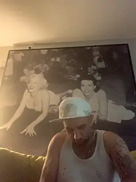 Hothotboyg online show from November 13, 1:53 am