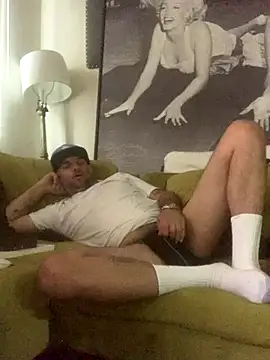 Snapshot of Hothotboyg chatting on October 10, 5:36 pm Hothotboyg online show from October 10, 5:36 pm