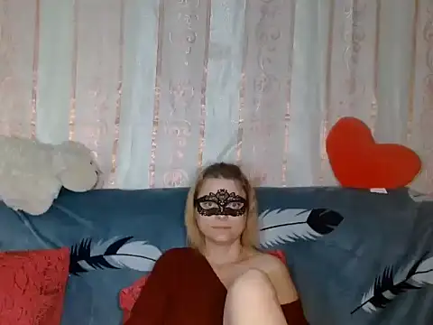 Snapshot of Miss_Nona chatting on November 15, 12:53 pm Miss Nona online show from November 15, 12:53 pm