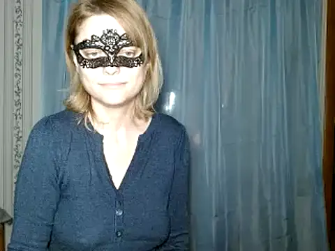 Miss Nona online show from January 31, 7:12 pm