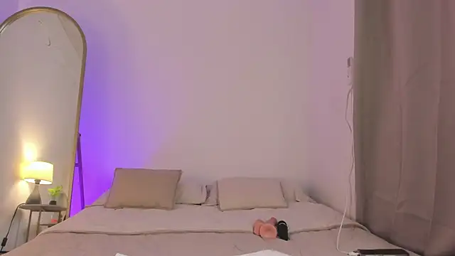 elzafuentes1 online show from January 7, 7:41 pm