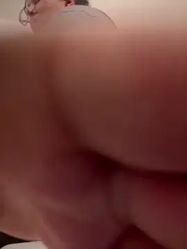 wishuhope4 online show from April 17, 9:50 pm