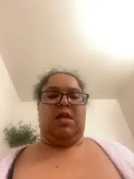 wishuhope4 online show from January 15, 1:42 am