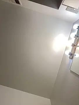 wishuhope4 online show from February 1, 7:45 pm