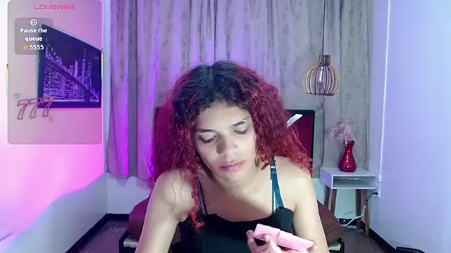 Snapshot of luisa__torres chatting on July 19, 5:16 am luisa torres online show from July 19, 5:16 am