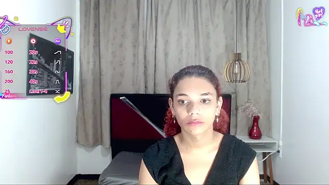 Snapshot of luisa__torres chatting on June 11, 3:25 am luisa torres online show from June 11, 3:25 am