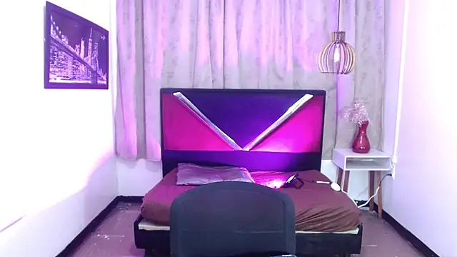 Snapshot of luisa__torres chatting on July 15, 3:24 am luisa torres online show from July 15, 3:24 am