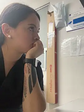 marianm29 online show from March 10, 10:08 am