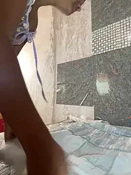 Messy-diana21 online show from March 7, 7:30 pm