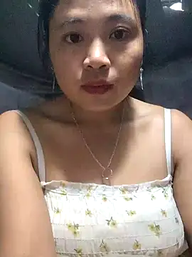 Snapshot of Angela-babyxx chatting on November 11, 1:11 am Angela-babyxx online show from November 11, 1:11 am