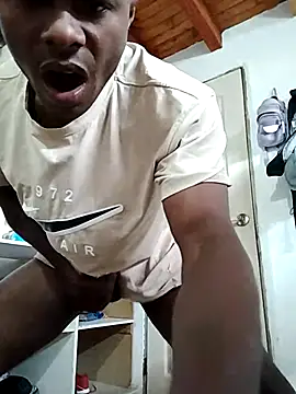  yefez online show from April 17, 5:05 pm