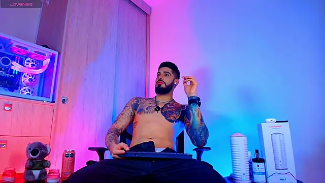 amodeus bael  online show from April 9, 10:16 pm