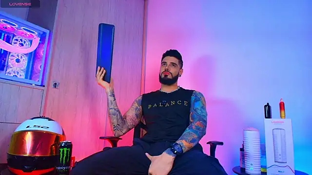 amodeus bael  online show from March 19, 9:15 pm