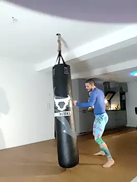 EyesNeverLies online show from October 11, 10:55 pm