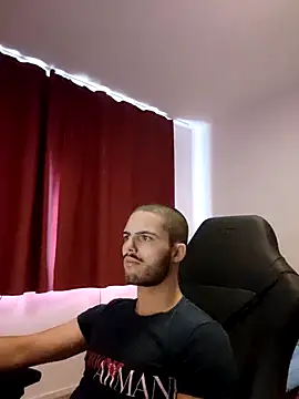 EyesNeverLies online show from October 6, 8:48 am