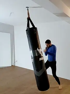 EyesNeverLies online show from October 5, 7:26 pm