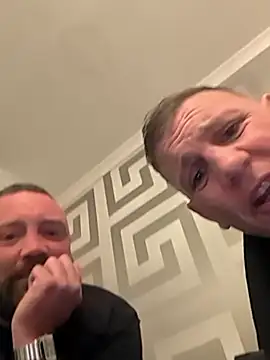 Snapshot of imherewhenneeded chatting on November 29, 10:43 pm imherewhenneeded online show from November 29, 10:43 pm