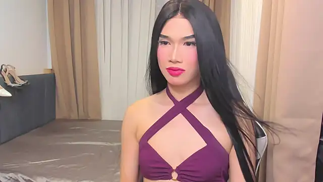 Snapshot of MaxCollins chatting on January 12, 4:14 pm MaxCollins online show from January 12, 4:14 pm