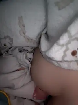 Snapshot of emmup3979 chatting on September 10, 4:39 pm emmup3979 online show from September 10, 4:39 pm