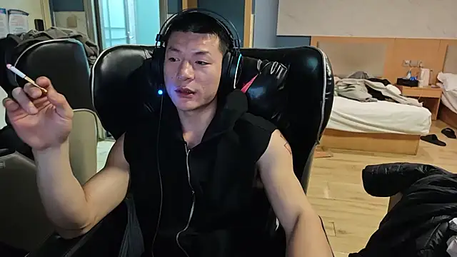 AAASuck online show from March 21, 2:10 pm