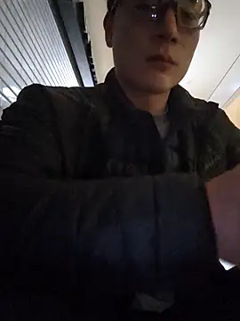 AAASuck online show from February 6, 4:36 pm