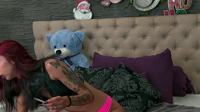 VannyFoxx online show from January 8, 8:48 pm