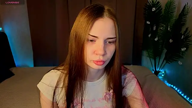 Jennie Hunter online show from April 2, 10:00 am