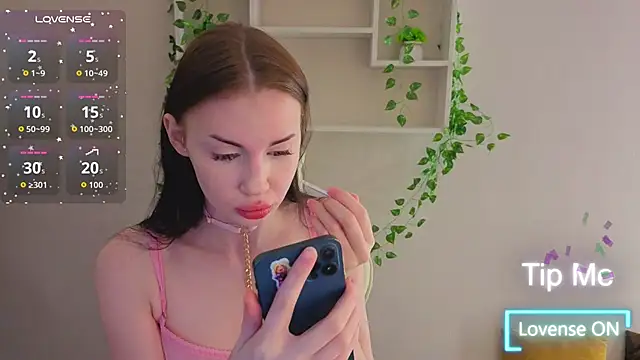 Jennie Hunter online show from December 5, 9:41 am