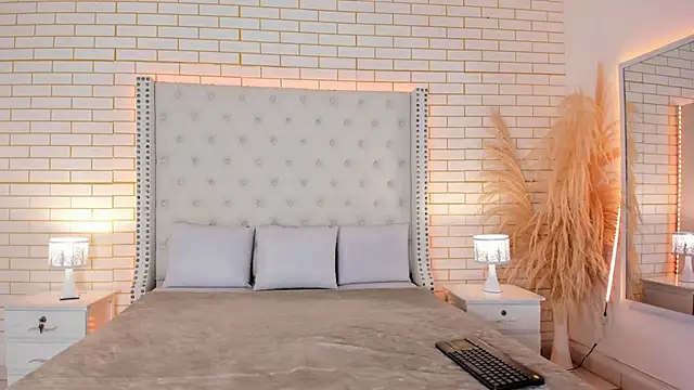 mara winters  online show from February 19, 12:13 pm