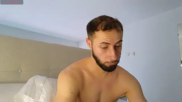 RyanStorm  online show from April 13, 9:02 am