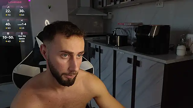 RyanStorm  online show from October 31, 3:08 pm