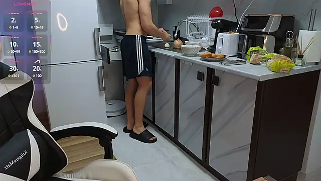 RyanStorm  online show from November 9, 3:16 pm