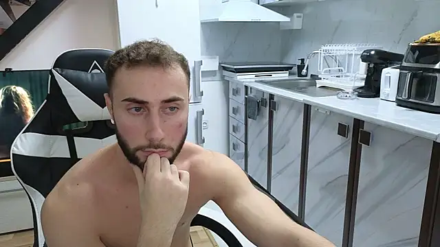 RyanStorm  online show from November 27, 4:07 pm