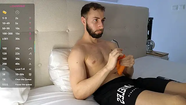 RyanStorm  online show from February 24, 11:55 am