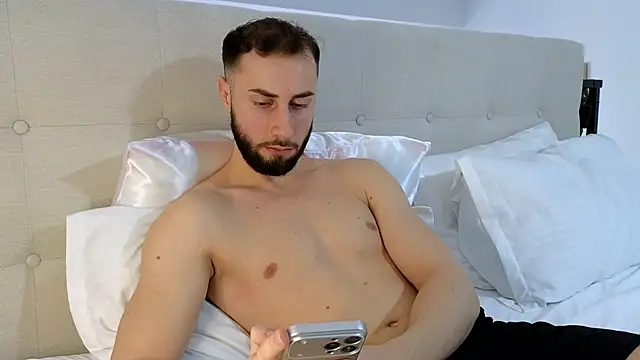 RyanStorm  online show from February 6, 1:07 pm