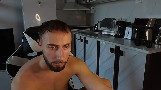 RyanStorm  online show from November 6, 2:32 pm