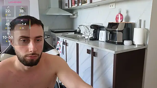 RyanStorm  online show from May 20, 10:45 am