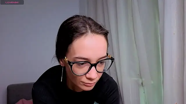 SkinnyMode online show from October 24, 6:45 am