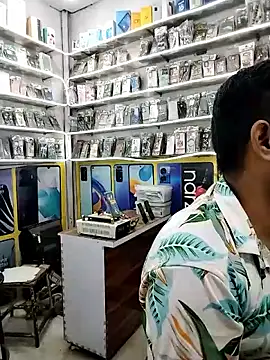 avi007p online show from September 17, 1:13 pm