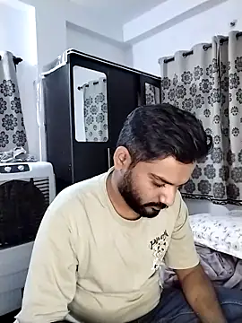 avi007p online show from February 24, 7:04 pm